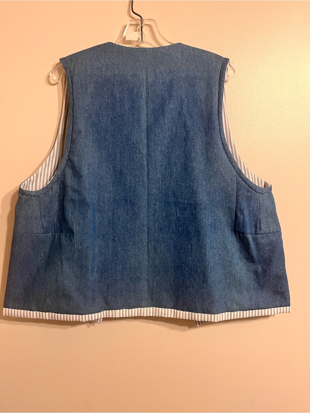 Handmade Reversible Open Vest - Picture 4 of 5